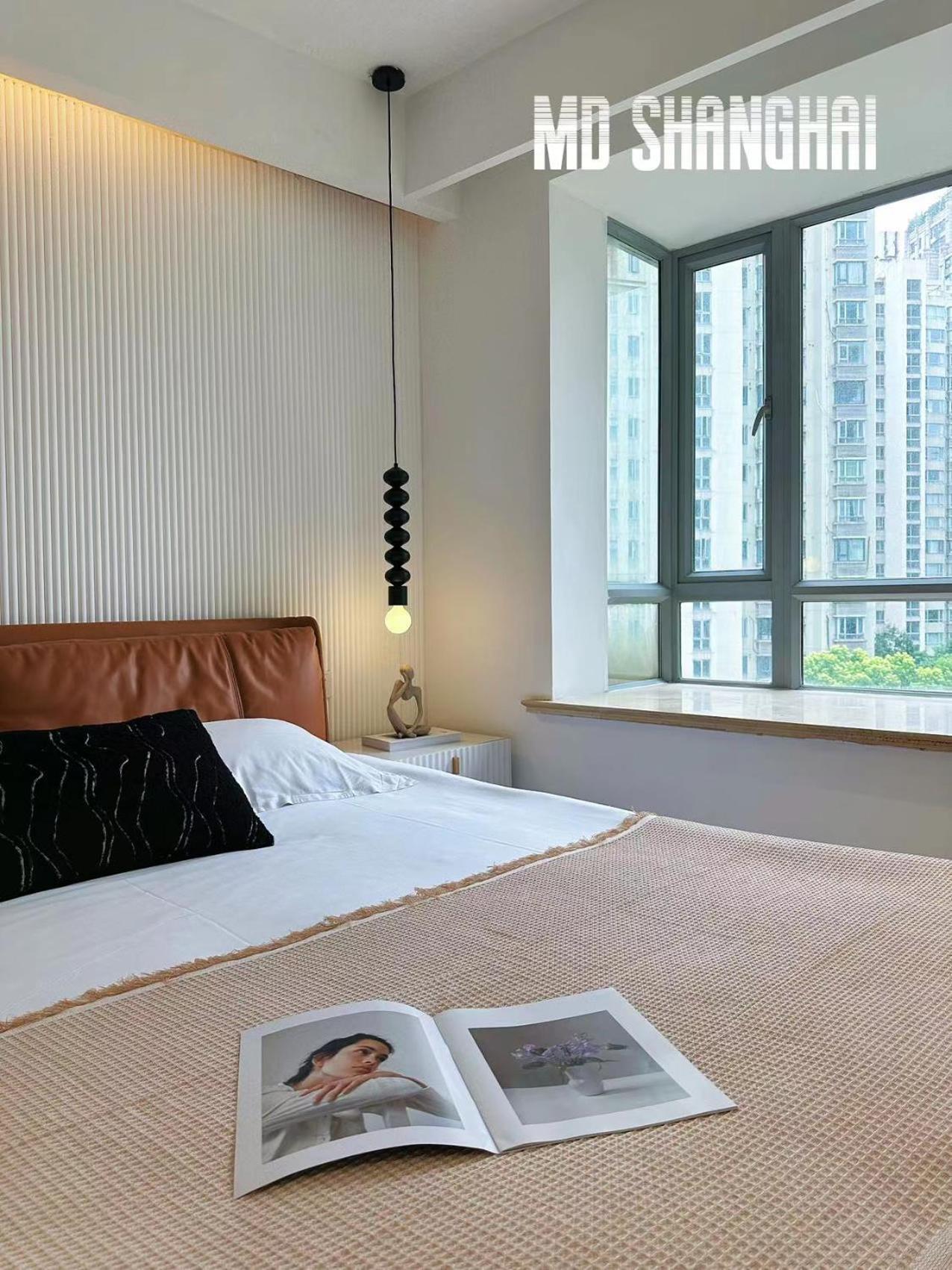 Moli B&b-nanjing West Road 3-bedrooms With Elevator 3 King-size Beds 2 Bathrooms 1bathtub Ment Near The Subway * Shanghai