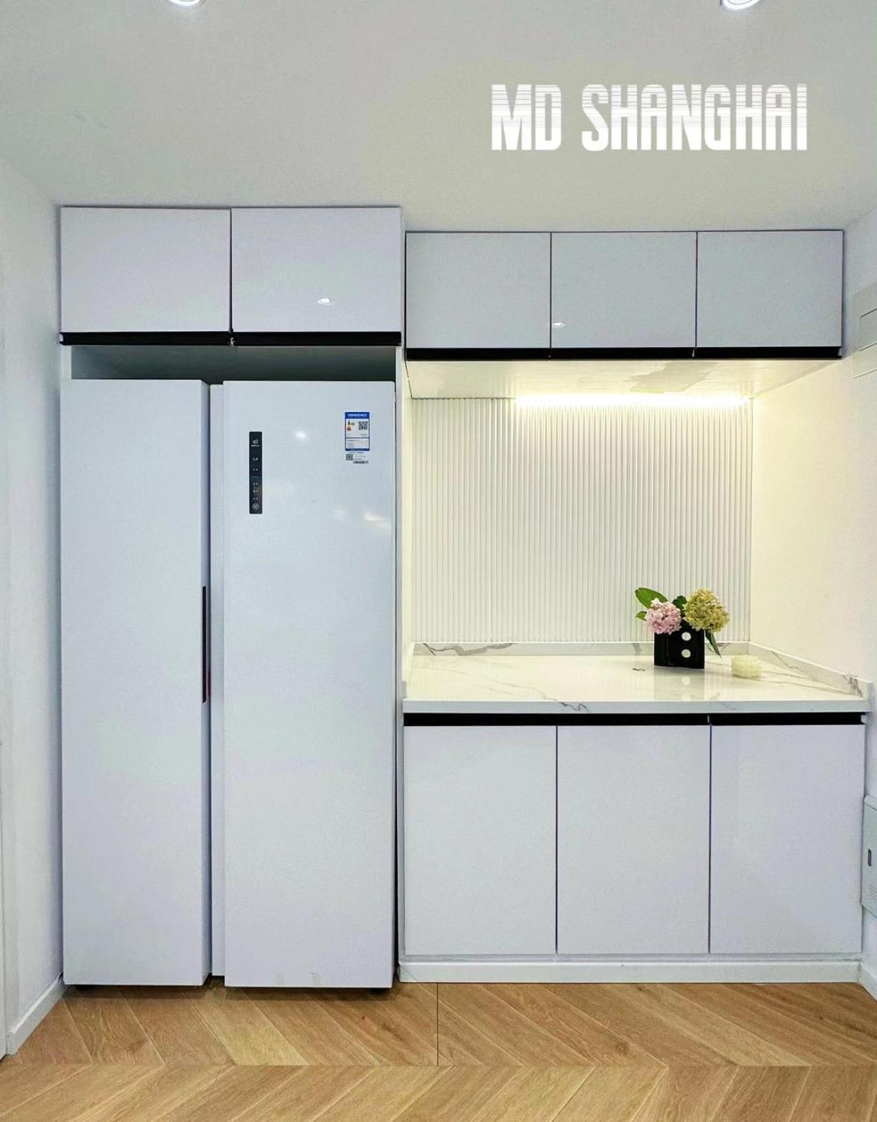 Moli B&b-nanjing West Road 3-bedrooms With Elevator 3 King-size Beds 2 Bathrooms 1bathtub Ment Near The Subway Apartment *