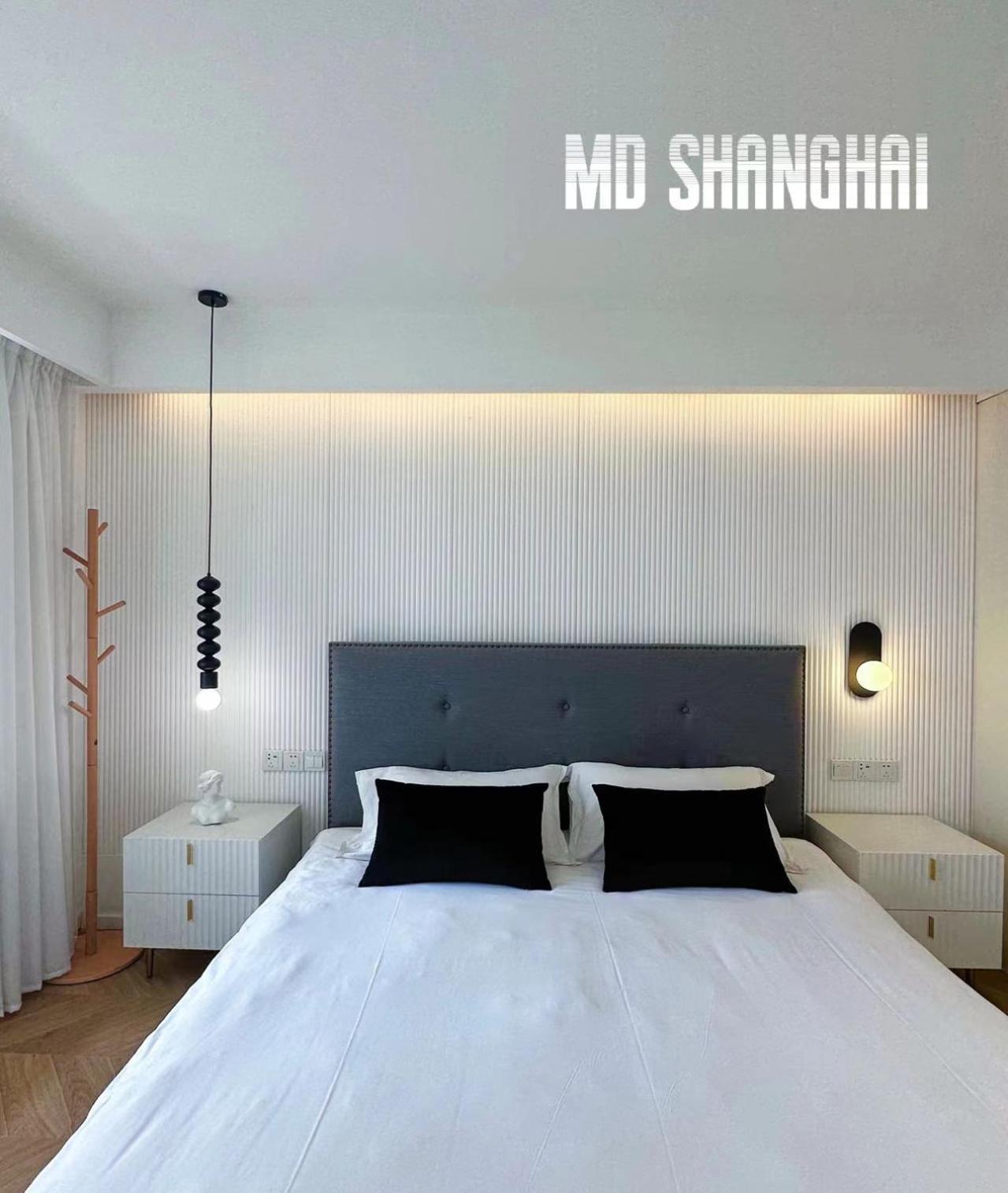 Apartment Moli B&b-nanjing West Road 3-bedrooms With Elevator 3 King-size Beds 2 Bathrooms 1bathtub Ment Near The Subway
